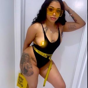 Off White Belt ( Authentic)